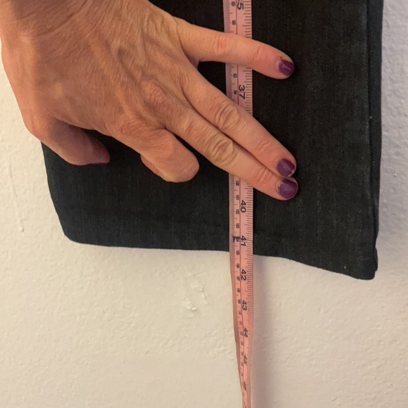 Guess Women’s Jeans Doheny Dark Wash-Boot CutSize 31 - Picture 5 of 7